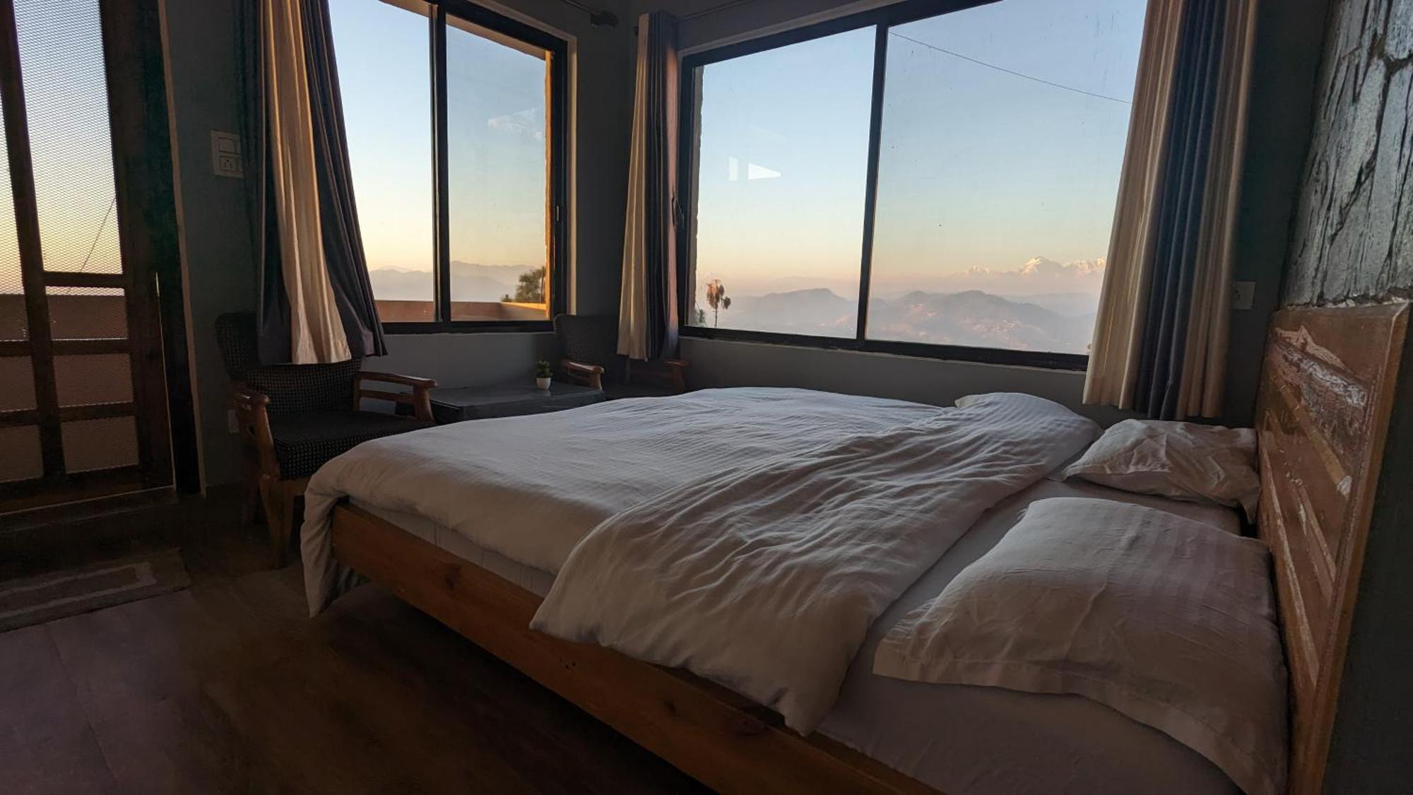 The Buransh Inn Алмора Экстерьер фото
